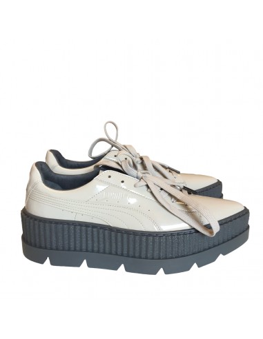 BEIGE SHOES FLATS by PUMA Size:8 livraison gratuite