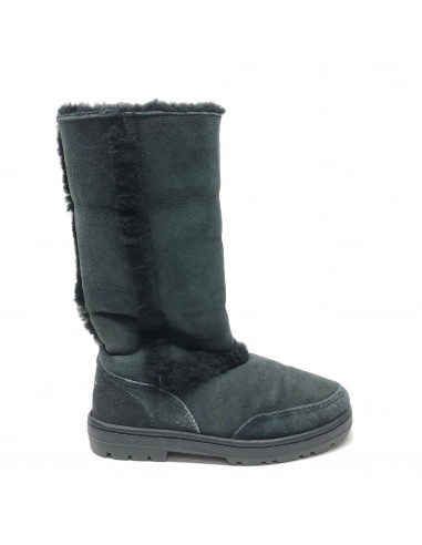 Boots Designer By Ugg In Black, Size: 7 suggérées chez