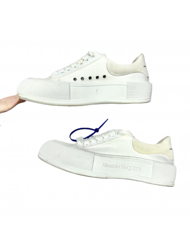 Shoes Luxury Designer By Alexander Mcqueen In White, Size: 8.5 sur le site 